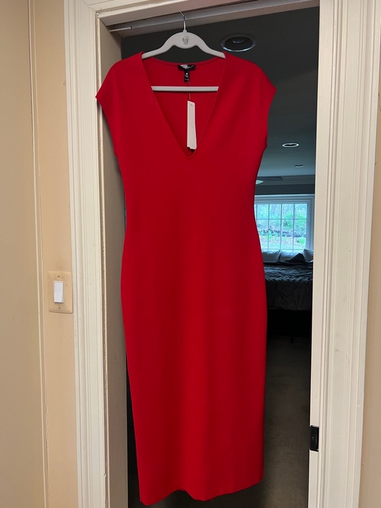 Aqua Dresses & Skirts - Aqua Bold Red V-Neck Midi Dress